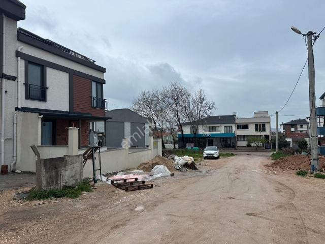 Yeni Mah.de Geniş Sıfır 2+1 Kapalı Mutfaklı Ön Cephe Dublexdaire