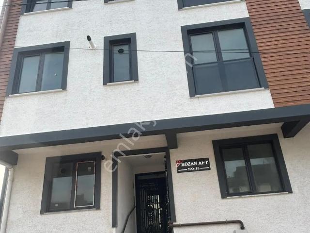 Yeni Mahalle 2+0 Ayrı Mutfak Kiralık Ara Kat Daire