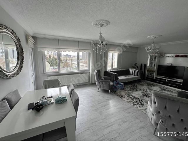 YENİMAHALLE BATI SİTESİ MAH. FUL YAPILI BULVAR CEPHELİ ÖNÜ AÇIK SİTEDE ARA KATTA 3+1 SATILIK DAİRE