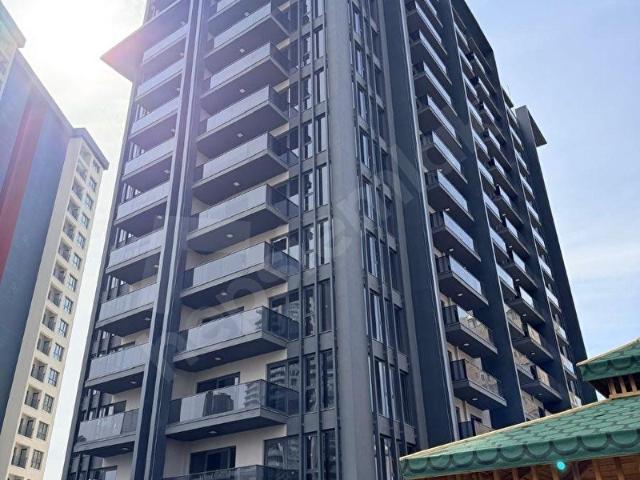 YENİMAHALLE MACUNKÖY METROSU YANI ELEN 145'TE SATILIK 2+1 DAİRE