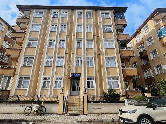 Yeni Mahalle Tramvay Durağına Cephe Satılık 3+1 Daire