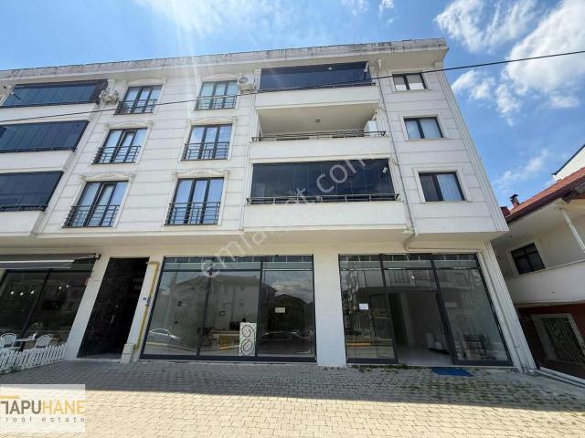 Yeni Mahallede 200m2 Cadde Üzeri Kiralık İş Yeri