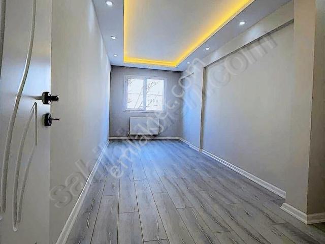 Yeni Mahallede 3+1 Geniş Satılık Daire