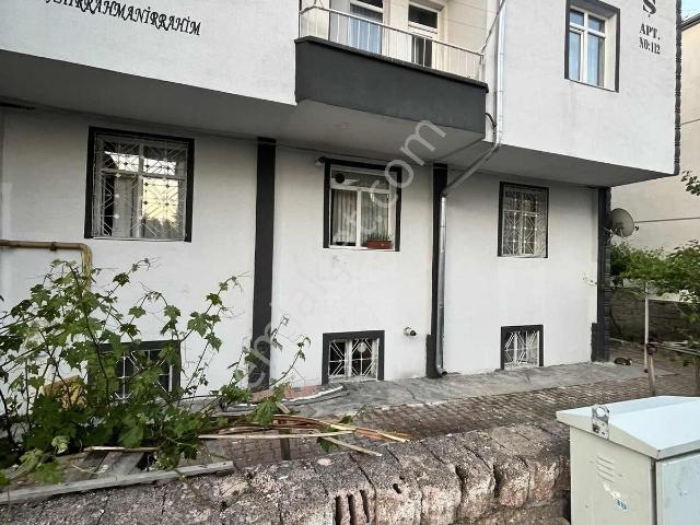 Yeni Mahallede Satılık 3+1 Bodrum Açıklamayı Okuyunuz