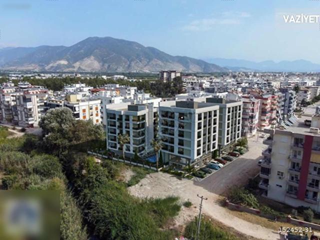 YENİ MAHALLENİN EN PRESTİJLİ SİTESİ LUKKA CADDE'DE SATILIK 2+1