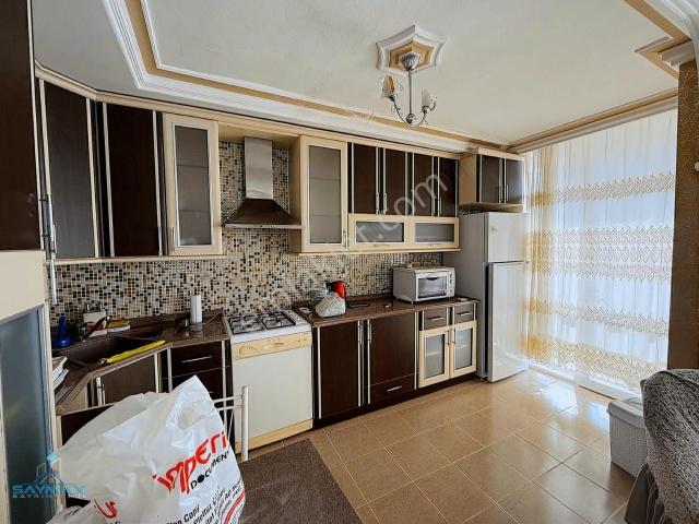 Yeni Baraj Mah. Duygu Cafe Yakını 3+1+a.mutfak Satılık Daire.