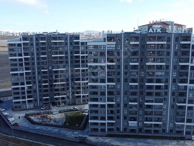 YENİ BATI PLUS'TA 2.5+1 SATILIK DAİRE
