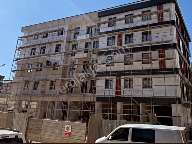 Yeni Belediye Binası Yanında Market, Cafe, Restoran Vb. Uygun