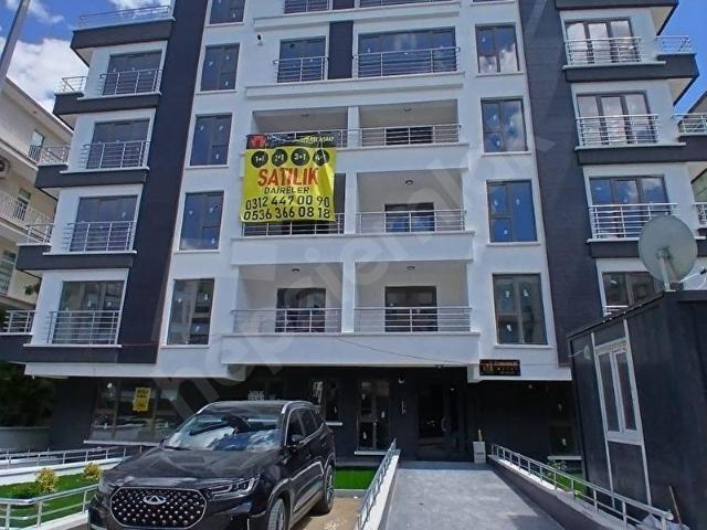 YENİ BİNA GÜLERYÜZ SOKAK'DA 3.KAT 1+1 AMERİKAN MUTFAKLI GÜNEY CEPHE KOMBİLİ AÇIK KAPALI GARAJLI