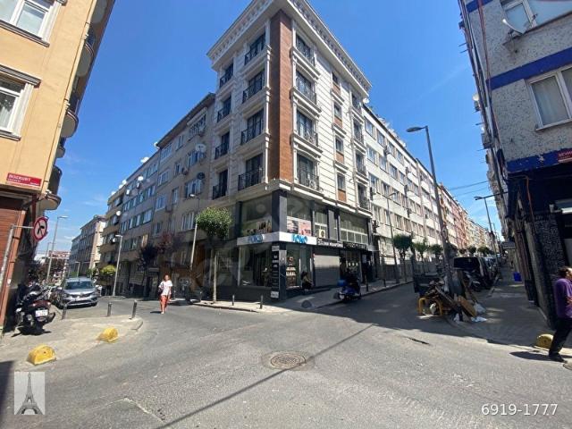 Yeni binada Bozkurt caddesi köşe başı 3 katlı 70m2 Dükkan Mağaza