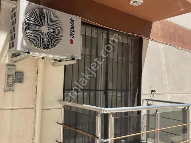 Yeni Bina'da Eşyalı Kiralık 1+1 Daire