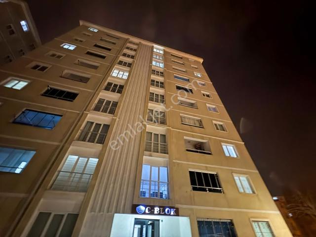 Yeni Boyalı Oturuma Hazır Kiralık 3+1 Daire | 138 M² kayı Evler