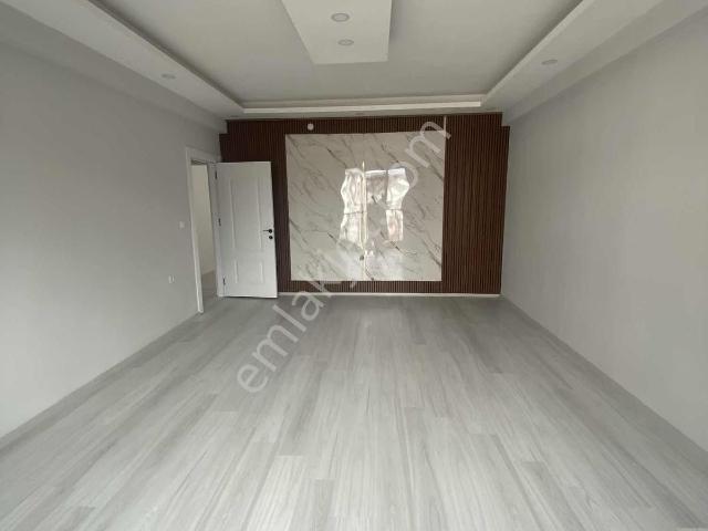 Yenişehir Bahçeşehir Kolej Yakını Arakat Sıfır Kiralık 2+1