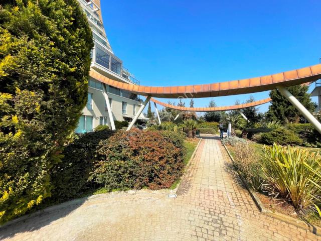 Yenişehir Kent Plus Newport Peyzaja Bakan Eşyalı 63m2 Satılık 1+1