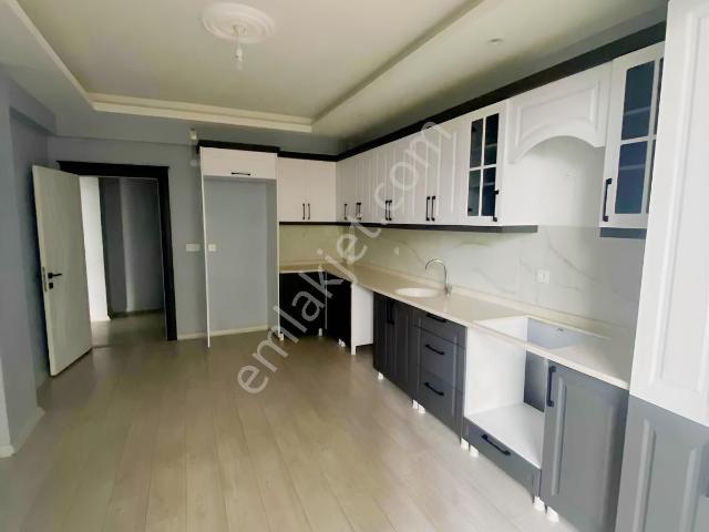 Yenişehir Hastane Yol Üzeri Güney Cephe Kiralık 3+1