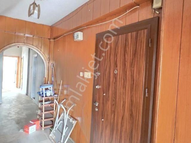 Yenişehir Pirireis Mah. 248 M² 4+1 Geniş Oturum Hilton Otel Yanı
