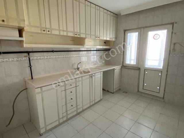 Yenişehir Teraspark Yakını Site İçi Kiralık Arakat Daire