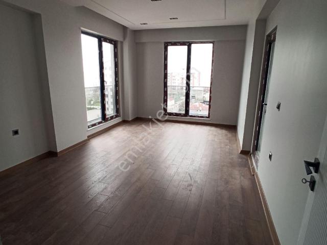 Yeni Emniyet Civari Satilik Lüx 2+1 Daire