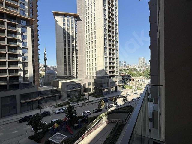 YENİ FİKİRTEPE' de GÖZTEPE METROSUNA 1 DK YÜRÜME MESAFESİNDE