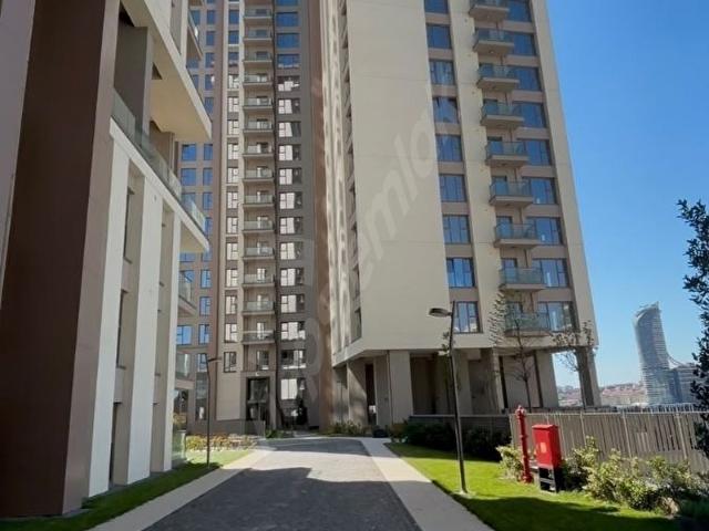 YENİ FİKİRTEPE 5.ETAP KAPALI MUTFAK KİRALIK 2+1