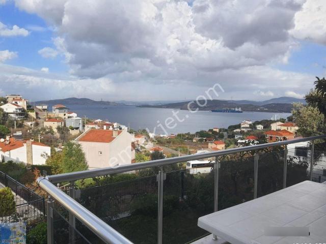 Yeni Foça Da Ful Deniz Manzaralı Eşyalı Mustakil Sezonluk Kiralık Villa