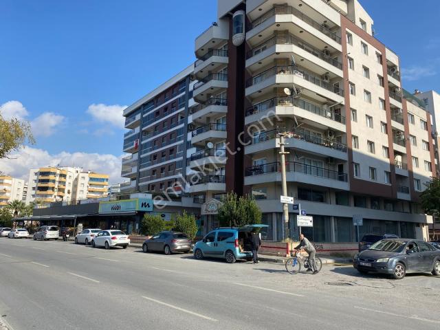 Yeni Girne Bulvarı Üzeri Mükemmel Konumda Satılık Ticari Mülk