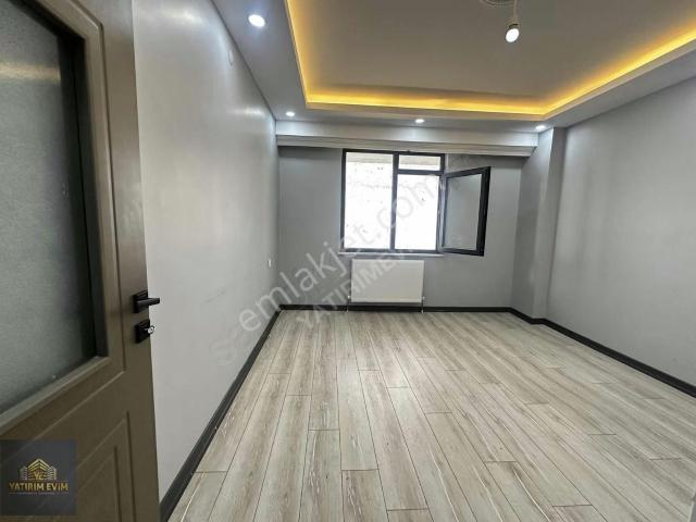 Yeni Hastane Okullar Bölgesinde 2+1 Eşyalı Lüks Daire
