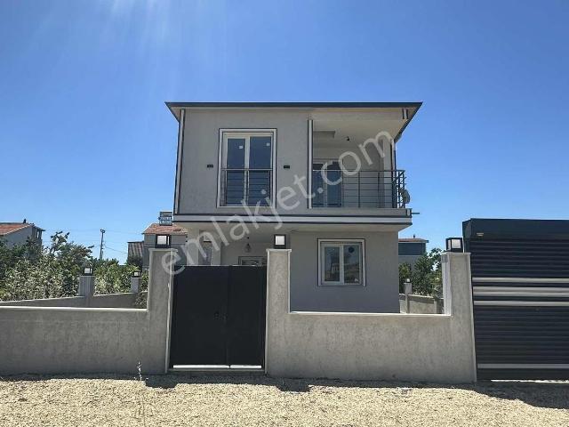 Yeniçiftlik'te Yerden Isıtmalı İskanlı Lüx 4+1 Müstakil Villa