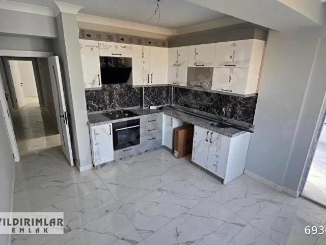 YENİKENT MENDERES MAH 3+1 BAĞIMSIZ ARA KAT E.BANYOLU SIFIR DAİRE