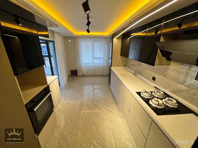 YENİKENT MENDERES MAH.'DE 4+1 155m LÜKS YAPILI YÜKSEK KREDİ İMKNLI SIFIR DAİRE