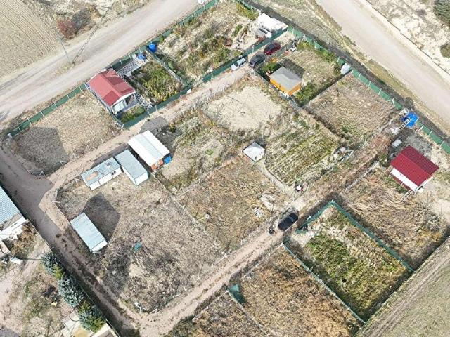 YENİKENT MÜLK MAHALLESİNDE_ELEKTRİK_SU_HERŞEYİ HAZIR_340m2 BAHÇE