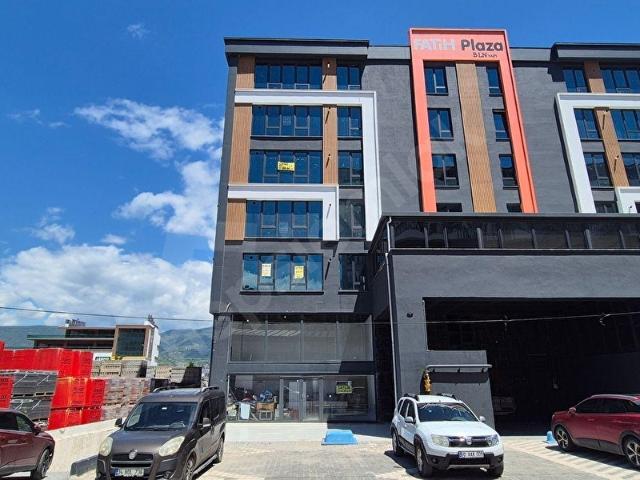 YENİYURT MAH. HAPAN KARŞISI FATİH PLAZADA SATILIK OFİS&İŞYERİ