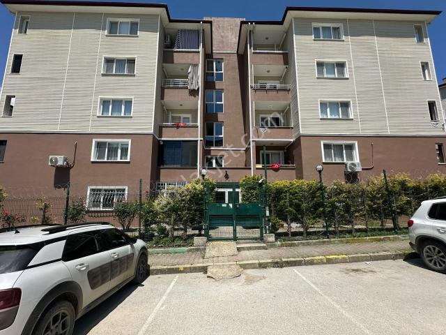Yeni Yerleşim Yeri Site İçi Kiralık Asansörlü Arakat Daire