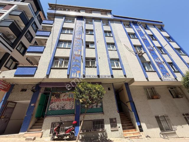 Yenibosna Çakmak Durağı Yakını 2+1 Aileye Memura Üçüncü Kat