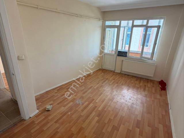 Yenibosna Merkez Mah. Kiralık Daire