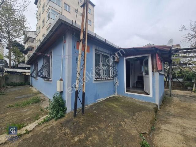Yenidoğan Merkezde Kiralık Müstakil Ev