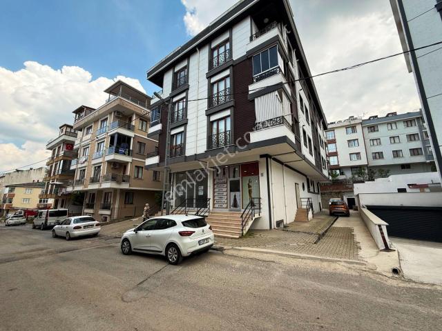 Yenidoğan Ufuk Caddesi 2yıllık 110m2 Depolu Wc'li Kiralık Dükkan