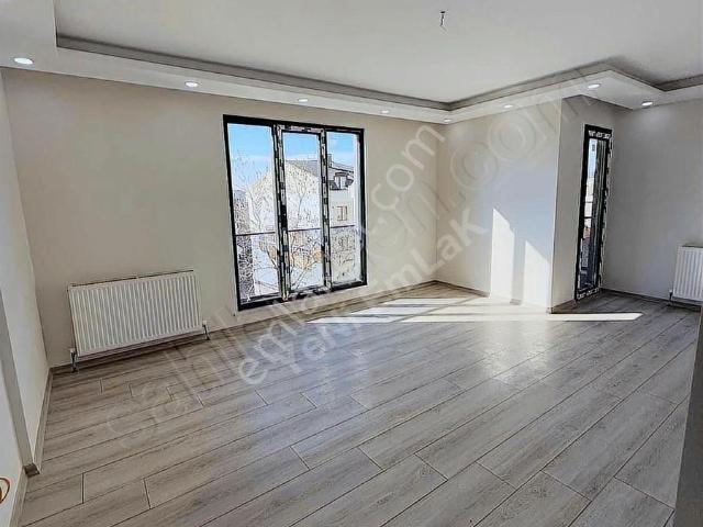 Yeni'den Mimarsinan Mah'de Tek Tapu Çift Daire 4+2 Çatı Dubleks