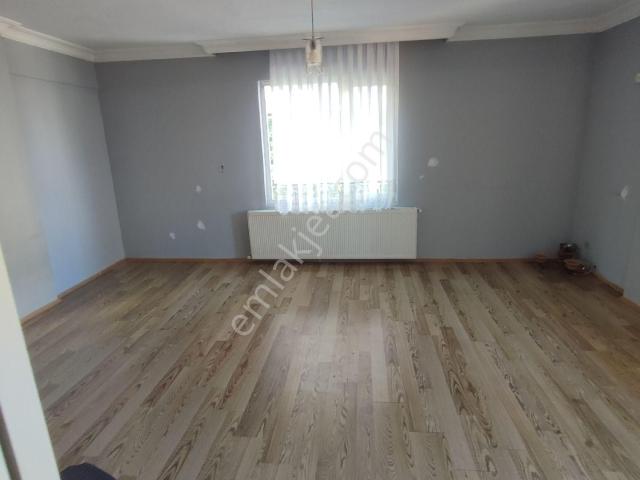 Yeniden 3+1 Çamlık Mahallesi'nde Kiralık Daire