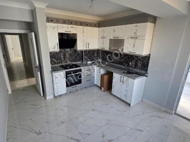 Yenikent Menderes Mah 3+1 Bağımsız Ara Kat E.banyolu Sıfır Daire