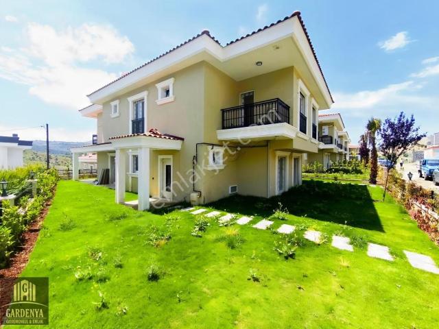 Yenikentte Satılık 4+1 Villa