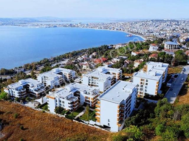 Yenimoda Evlerinde Deniz Manzaralı Satılık 2+1 Daire