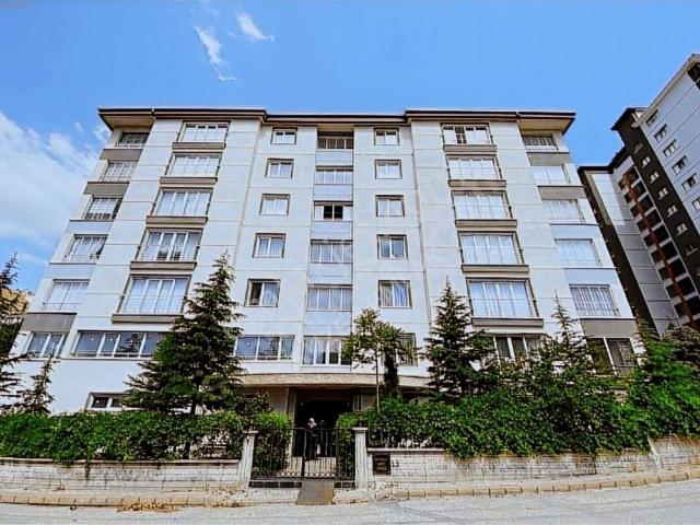 Yenimahalle Yukarı Yahyalarda Geniş 4+1 Daire