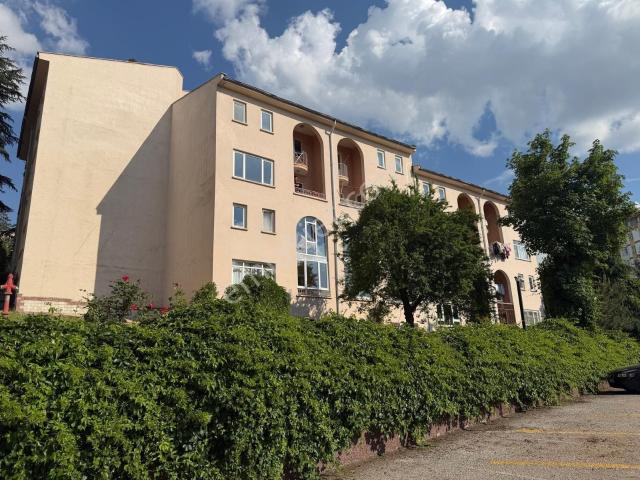 Yenimahalle Batıkent Site İçerisinde 3+1 Satılık Daire