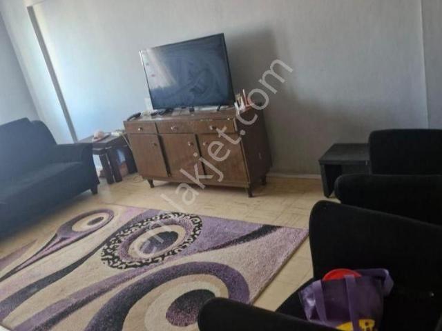 Yenimahalle’de Önü Açık, Manzaralı & Kısmi Eşyalı Satılık 2+1
