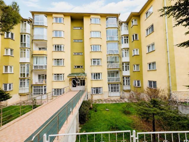 Yenimahalle İnönü Mahallesinde Kentsel Dönüşüm Potansiyelli 3+1