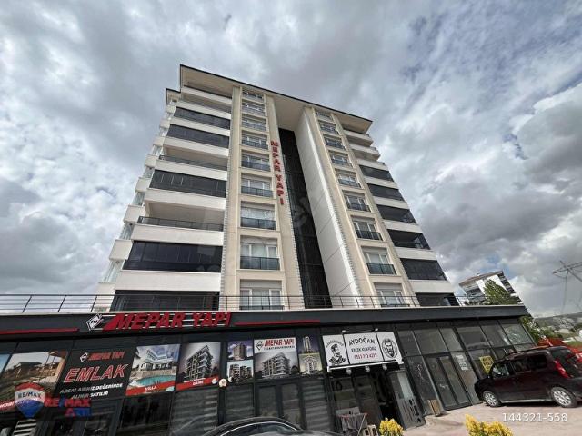 Yenimahallede Şehir Yaşamına Uygun Modern 3+1 Satılık Daire