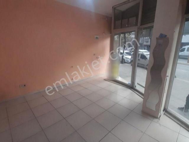 Yenimahallede Kiralık Dükkan 40m² yüksek Giriş