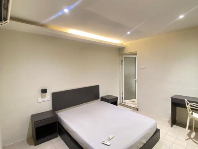 YEAR END SALE ‼️ Room w Private Toilet for Rent at Bandar Sunway near to BRT Station
