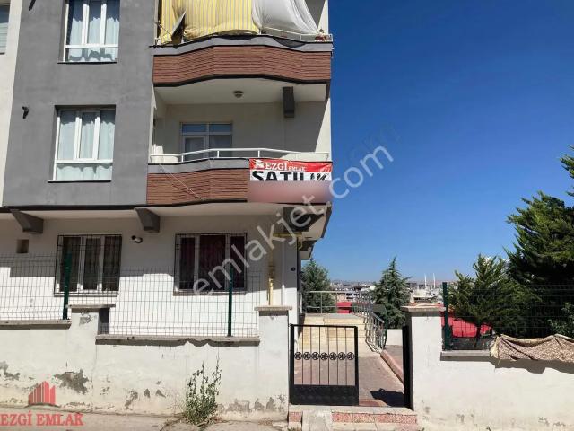 Yeditepede Satılık 3+1 Daire